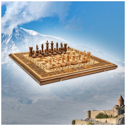 Резные шахматы и нарды Аида