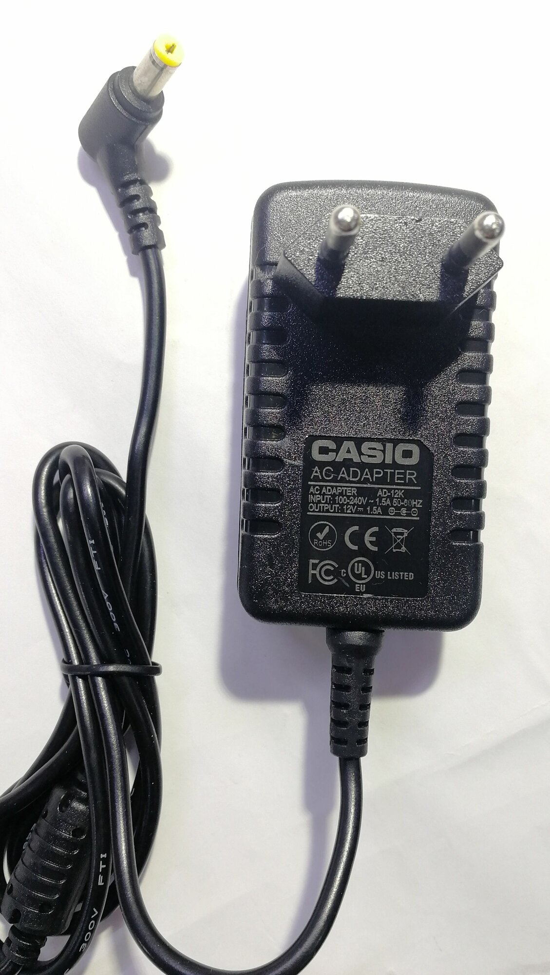 Блок питания адаптер для синтезатора Casio AD-A12 12v 1.5a DC 5.5 x 1.7 mm