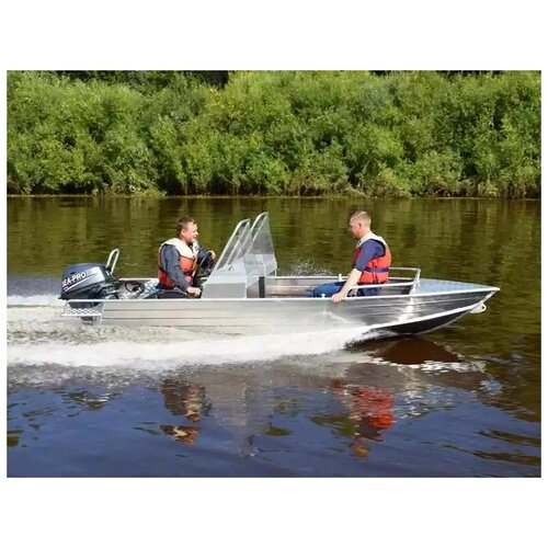 Моторная лодка Wyatboat-390М с двумя консолями