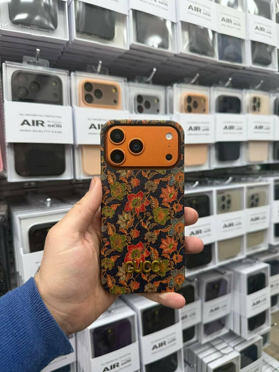Чехол для iPhone Gucci Case, дизайнерский противоударный, с защитой камеры — фото 1