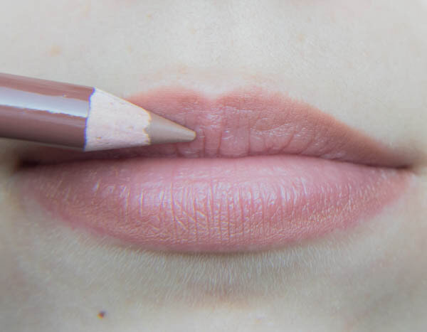 El Corazon Карандаш для губ №211 Cashmere — фото 1