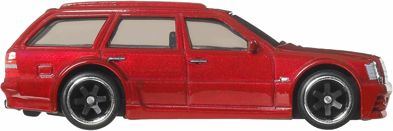 Hot Wheels Mercedes-Benz E 36 AMG Red (коллекция Car Culture 2025