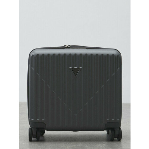 Чемодан GUESS серый 13650₽