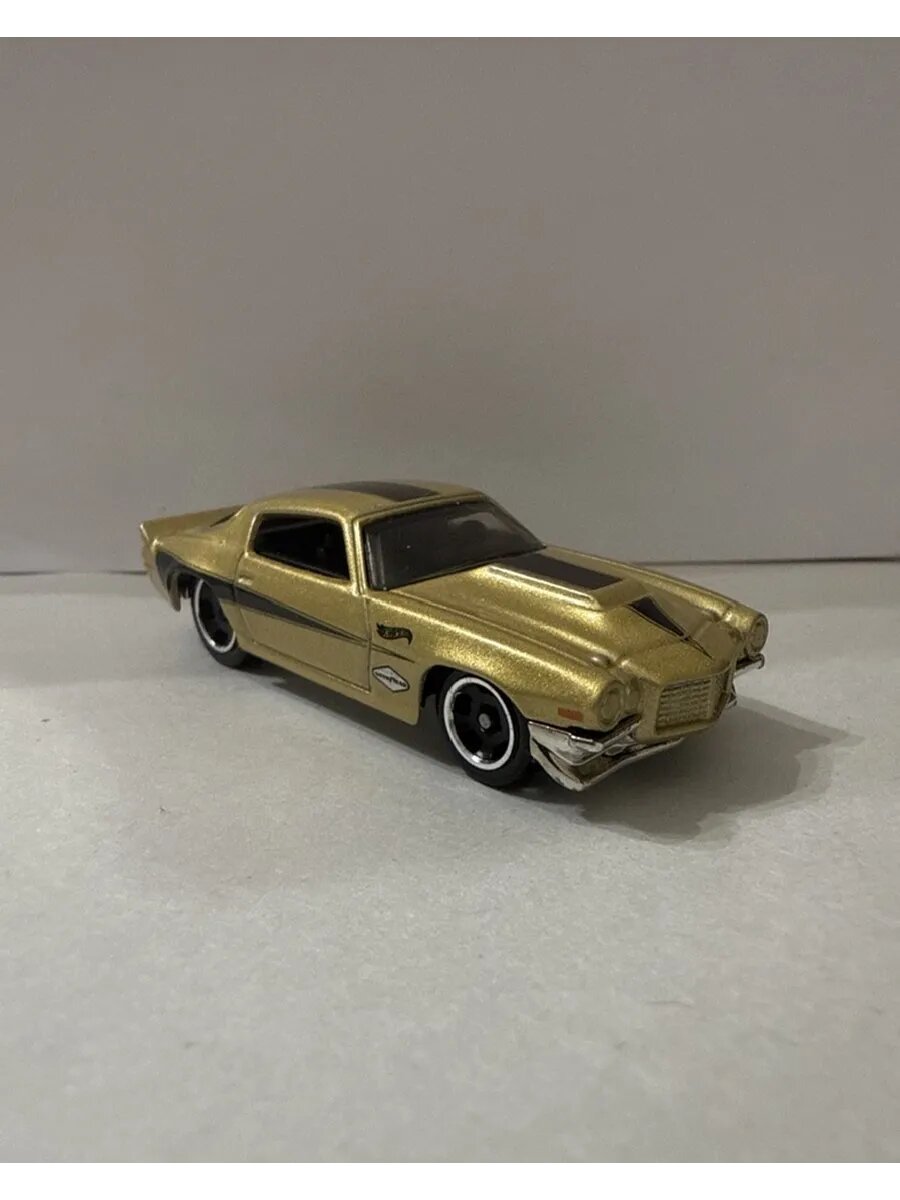 ミニカー Hot Wheels 1969 Camaro Pro Touring 1:43 Hot Wheels