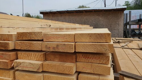 Изображение товара Доска обрезная из сосны 1 сорт 50х200х6000 мм (цена за 1 шт)