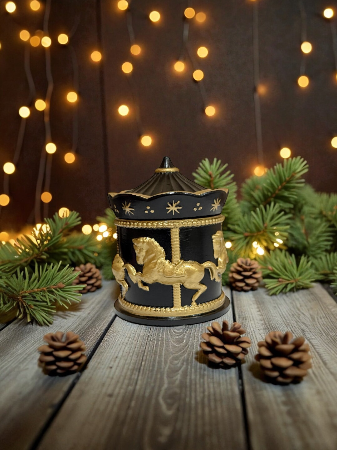 Декоративная арома-свеча "Карусель", гипс, лакированная, ручная работа, чёрная, 9x9x10см