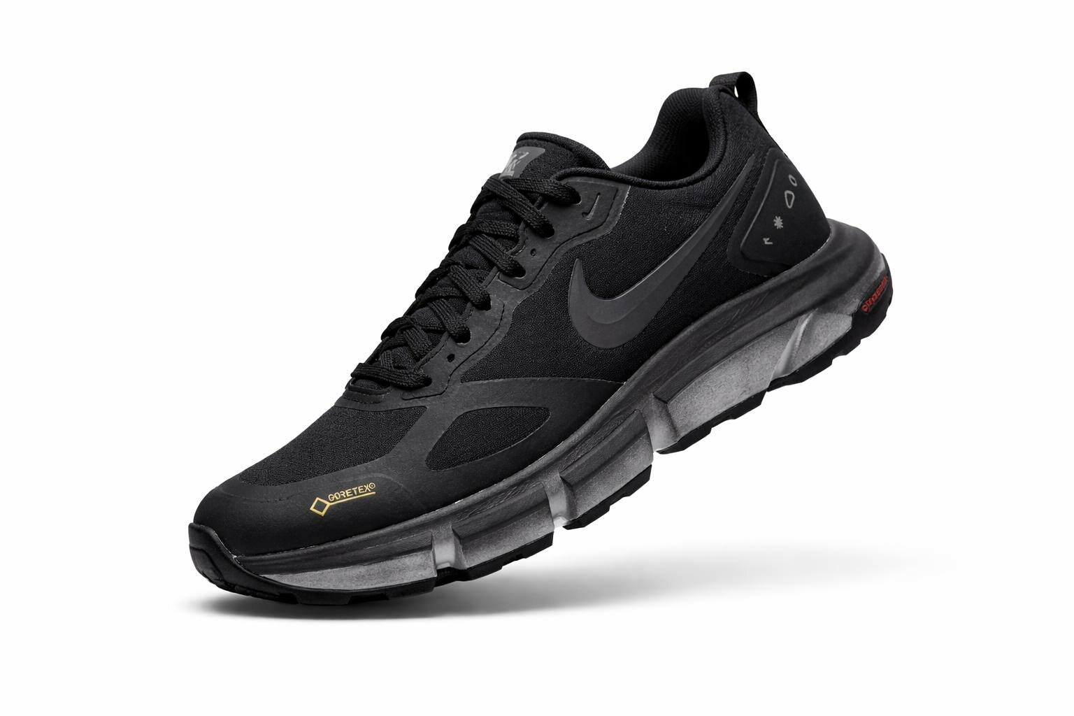 Кроссовки GORE-TEX nike gore-tex, полнота 4 (RU)/ на узкую и среднюю стопу, размер 42, black/gray — фото 1