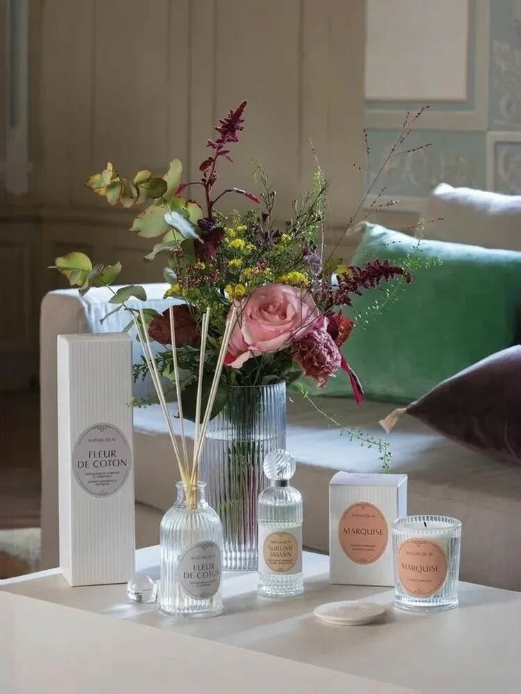 Ароматическая свеча Mathilde M Эликсир розы (Rose Elixir) 65 гр — фото 1