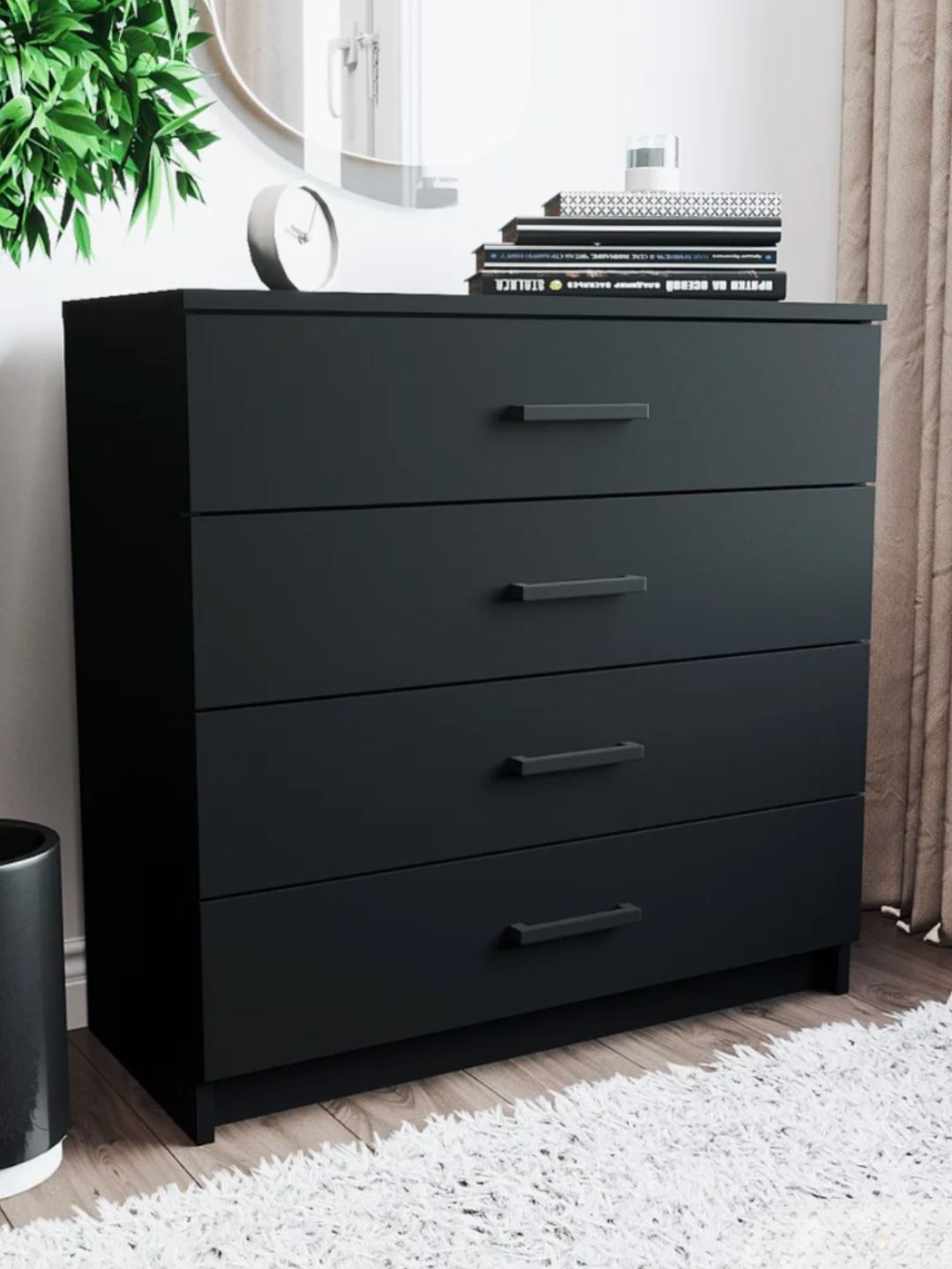 Белый комод в современном стиле с глубокими ящиками – качество и удобство в одном