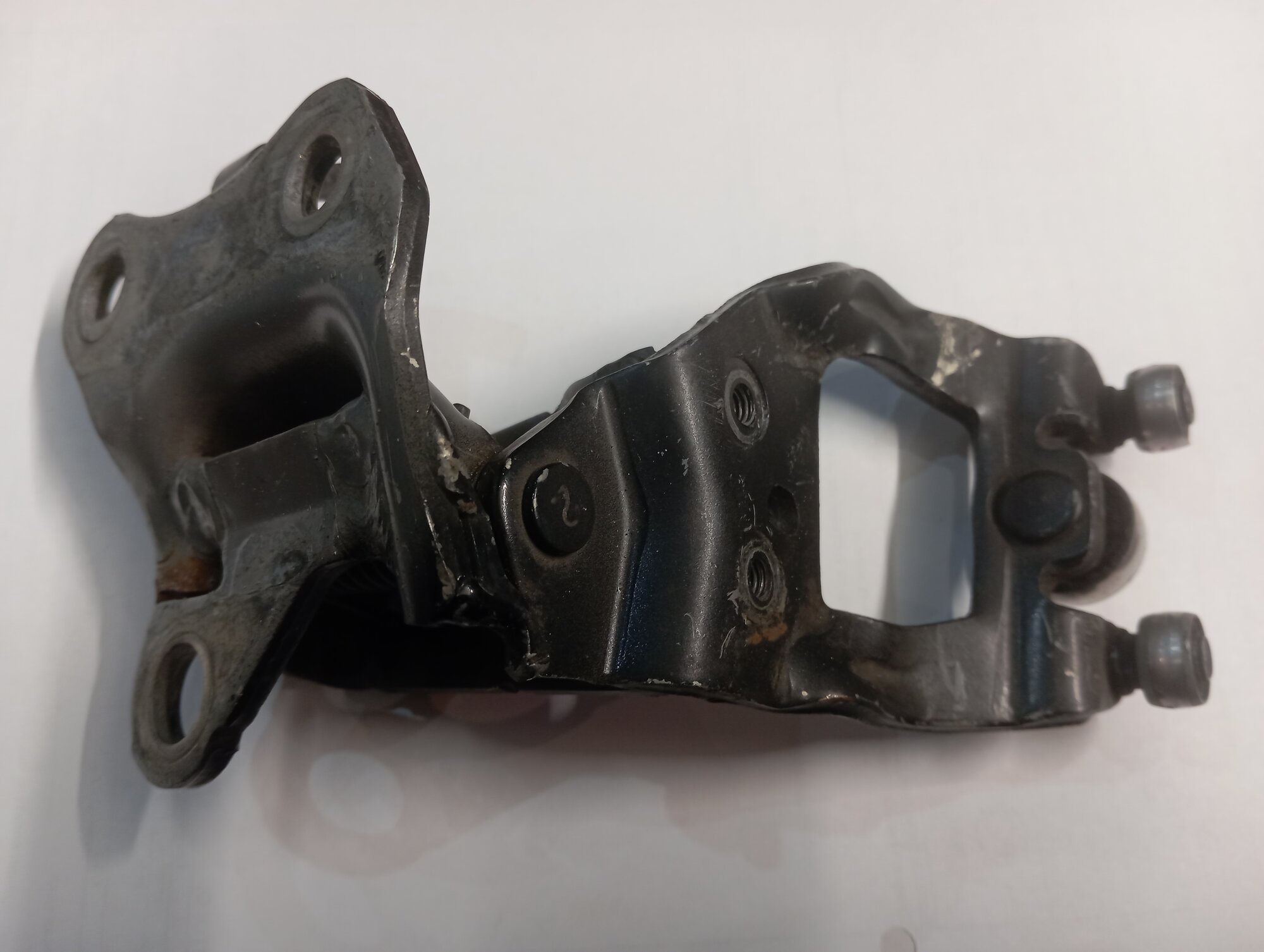 Направляющая планка с роликами раздвижной правой двери на Тойоту Альфард 10 . оригинал.