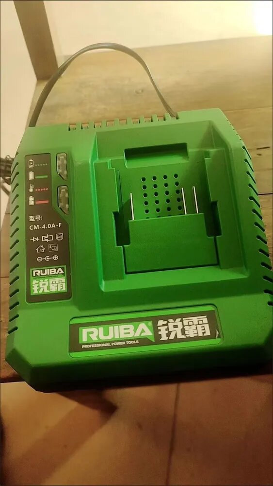 RUIBA Блочное зарядное устройство 21 B
