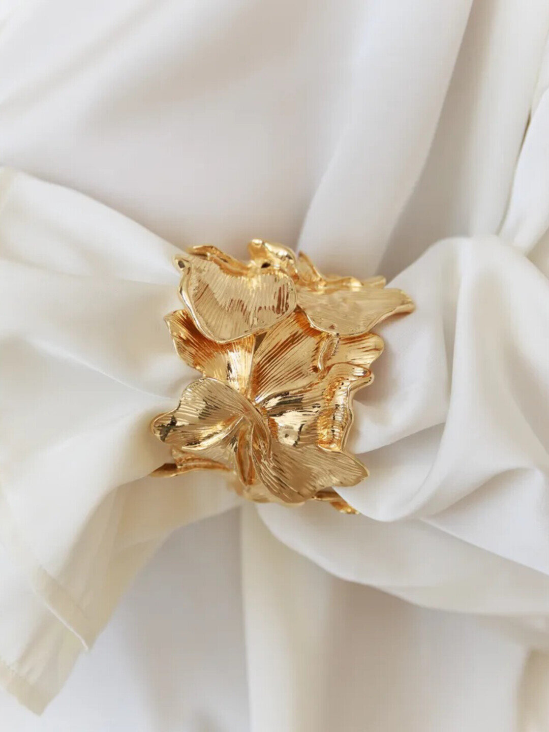 Браслет Xuping Trendniy Buju, бижутерия, покрытие под золото — фото 1