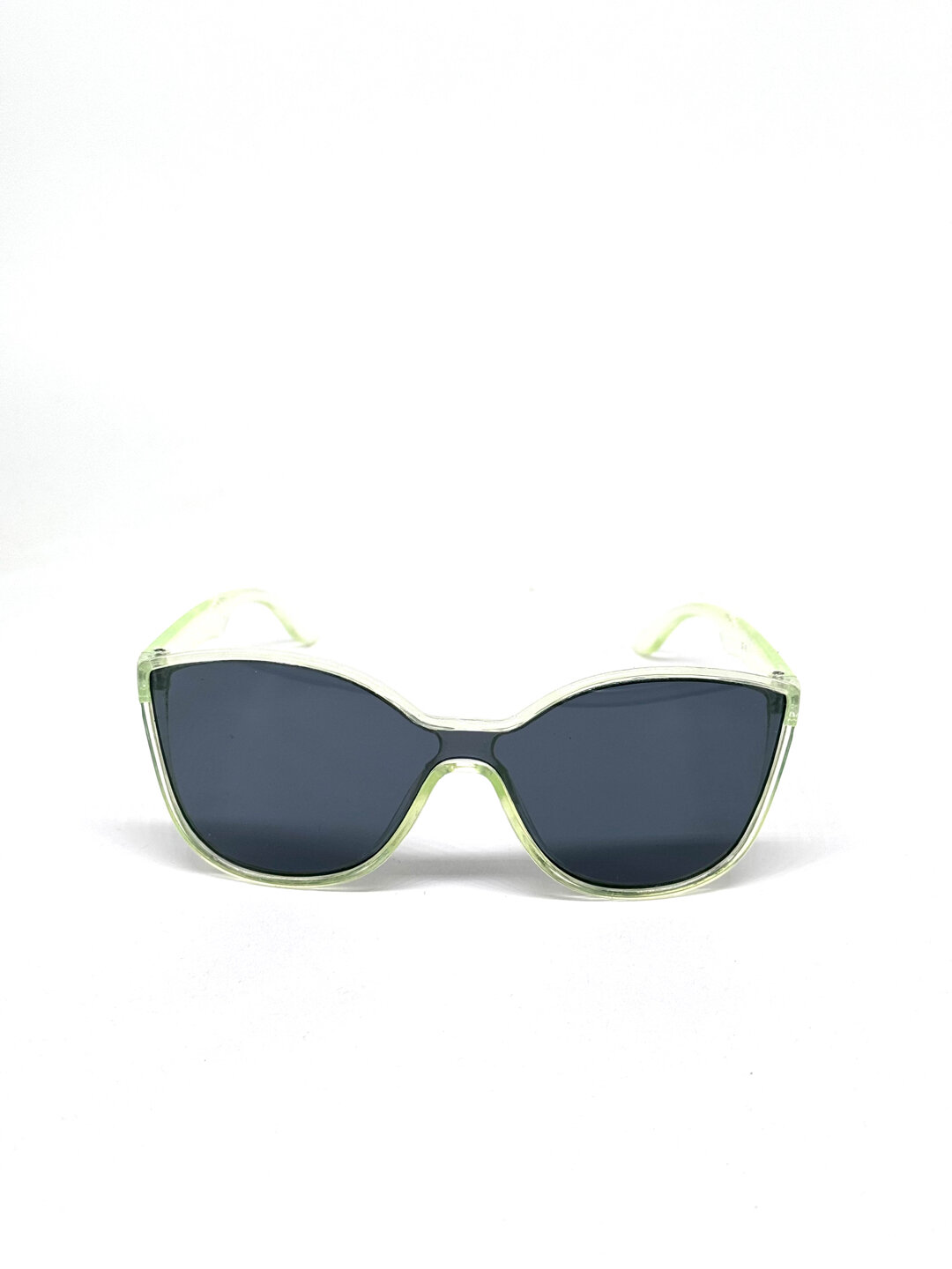 Солнцезащитные очки — фото 1