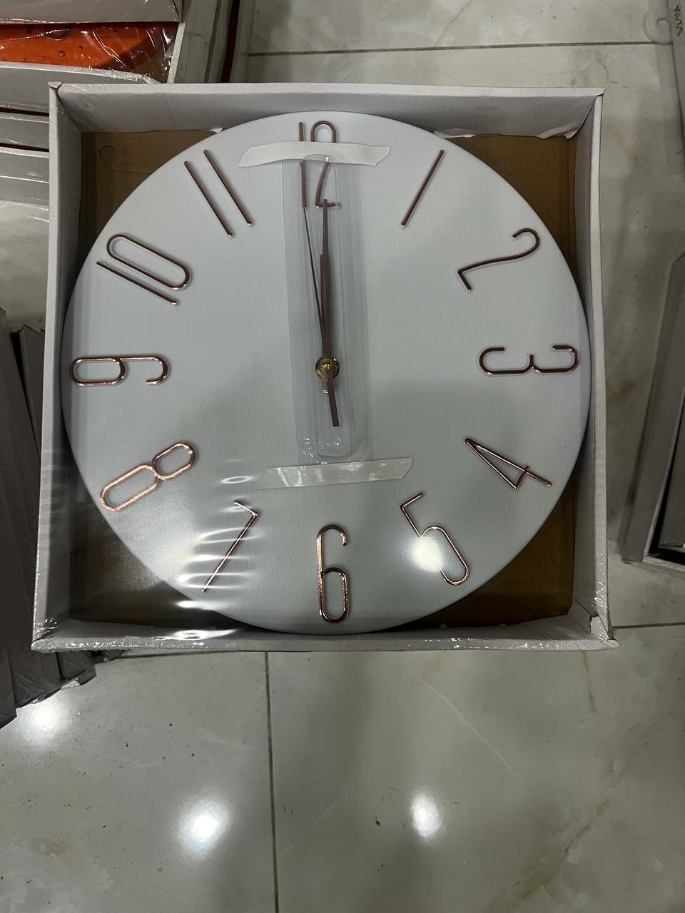 Настенные часы , современный дизайн, высококачественный продукт, 30см