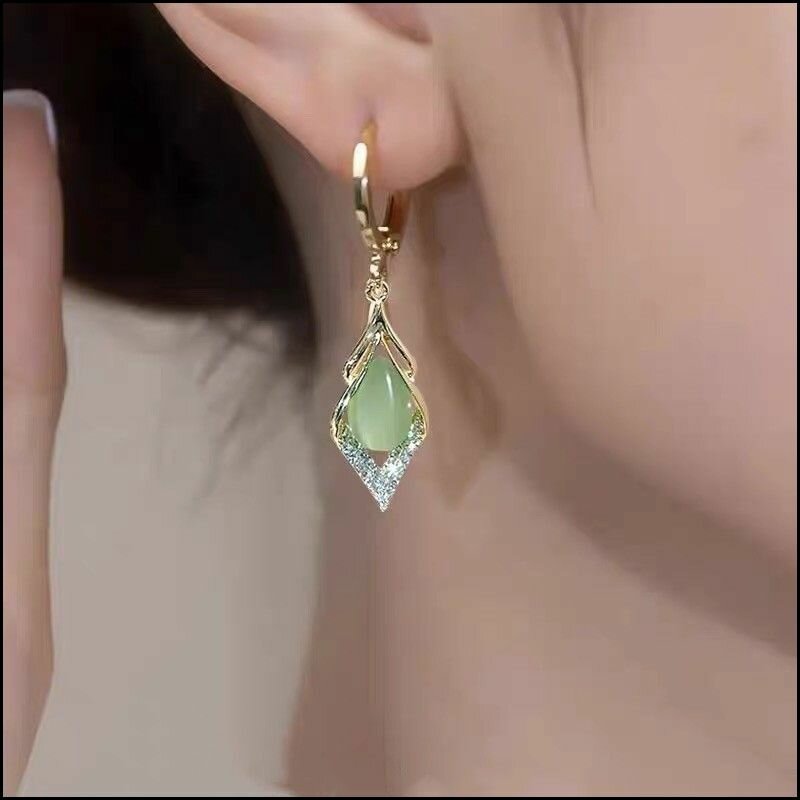 Серьги, искусственный камень, золотой, зеленый — фото 1