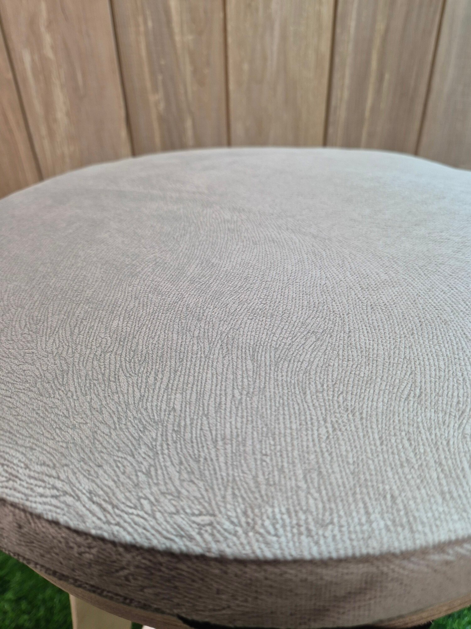 Подушка для барного стула беж с полосами 1шт к модели 225