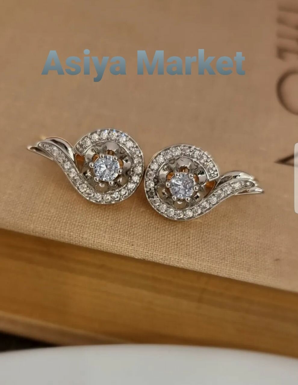 Комплект бижутерии: серьги, кольцо, фианит, размер кольца 18, серебряный — фото 1