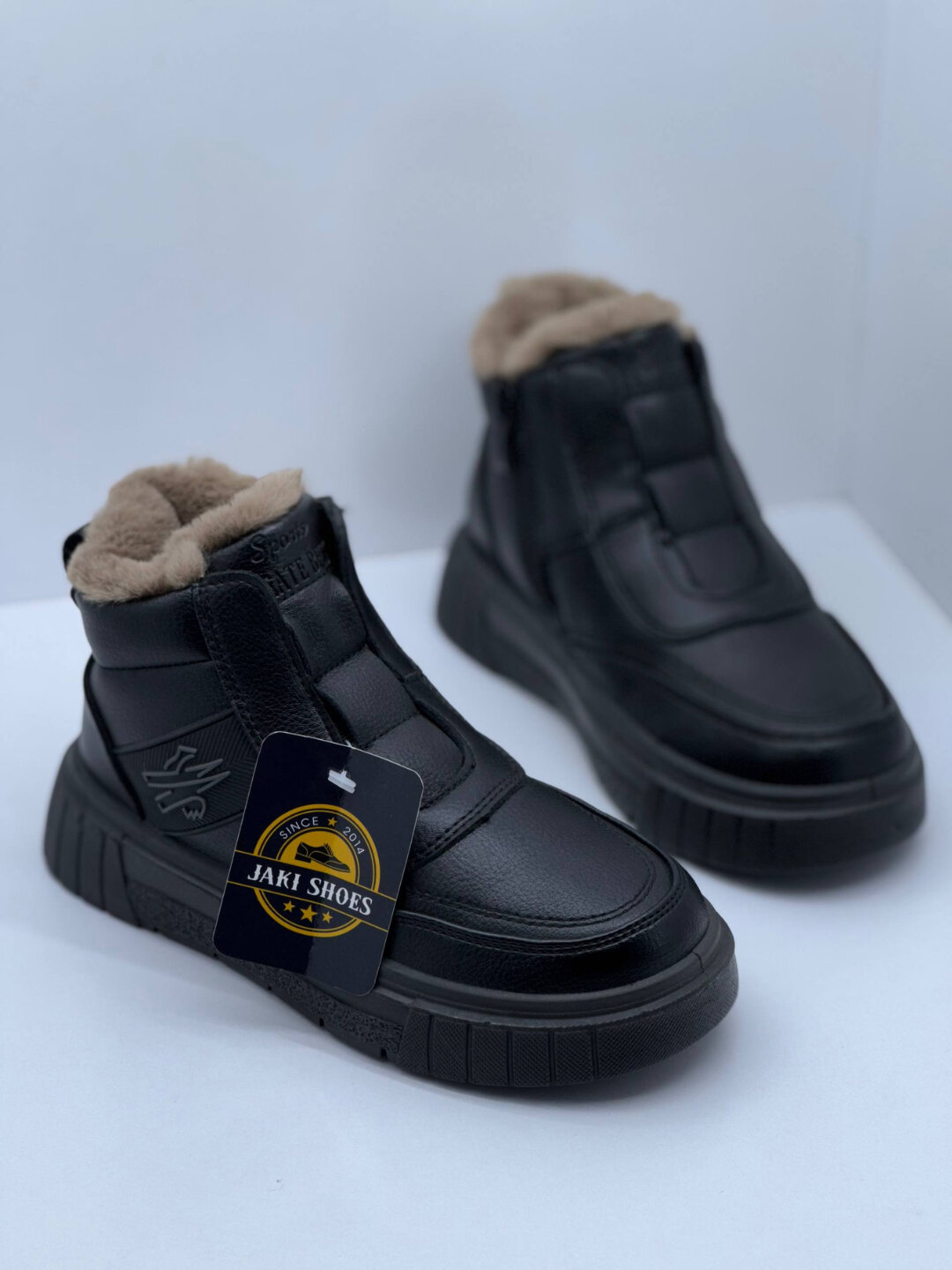 Сапоги  Ботинки