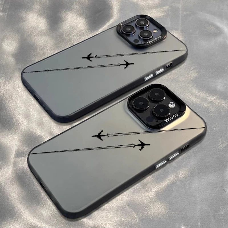 Чехол на Айфон 14 Про / IPhone 14 Pro чёрный с Линии самолета минималистичный функциональный стиль