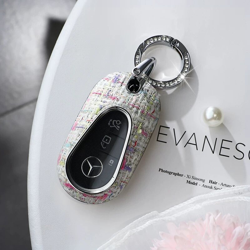 Ключевой чехол Mercedes-Benz C-Class в стиле Шанель, высокобелый с диамантовым замком, премиальная кожа для женщин