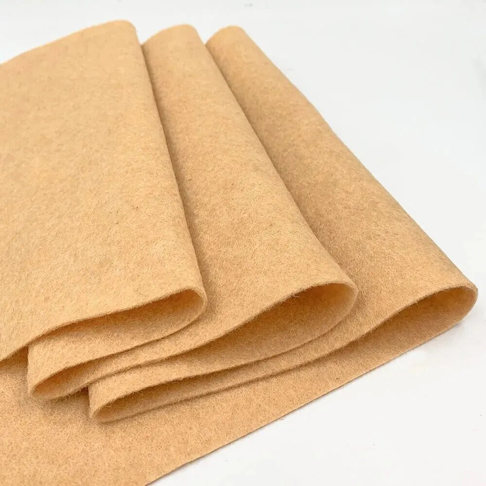 Бежевый нетканый фетр 1.4 мм, Light Brown