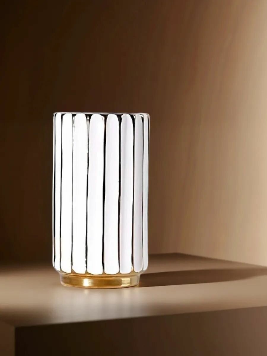 Ваза керамическая, 21*11*11см, настольное размещение, цвет золотистый, белый — фото 1