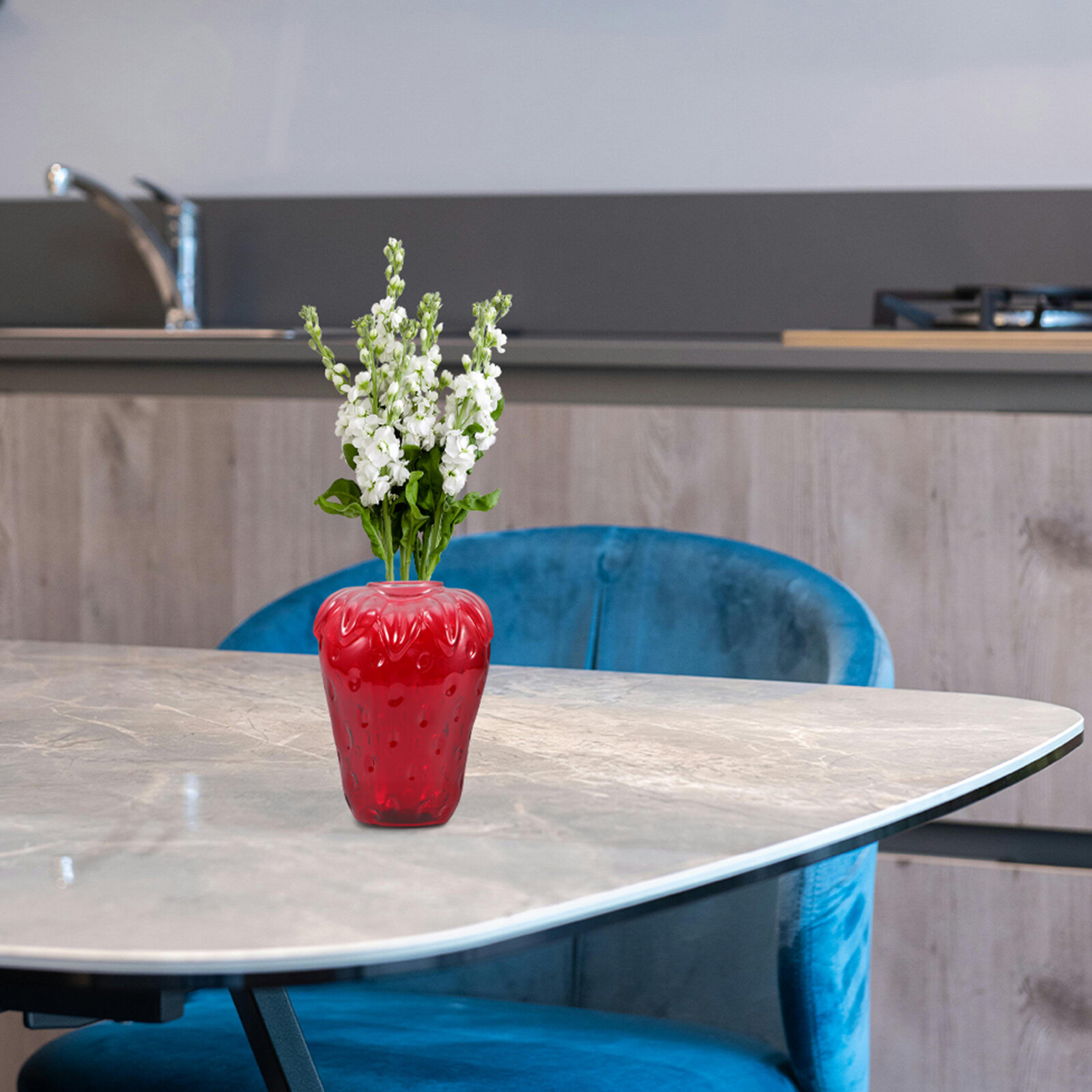 Декоративная ваза в виде клубники, стеклянная, функциональная, размер 10.50x7.00x6.00 см