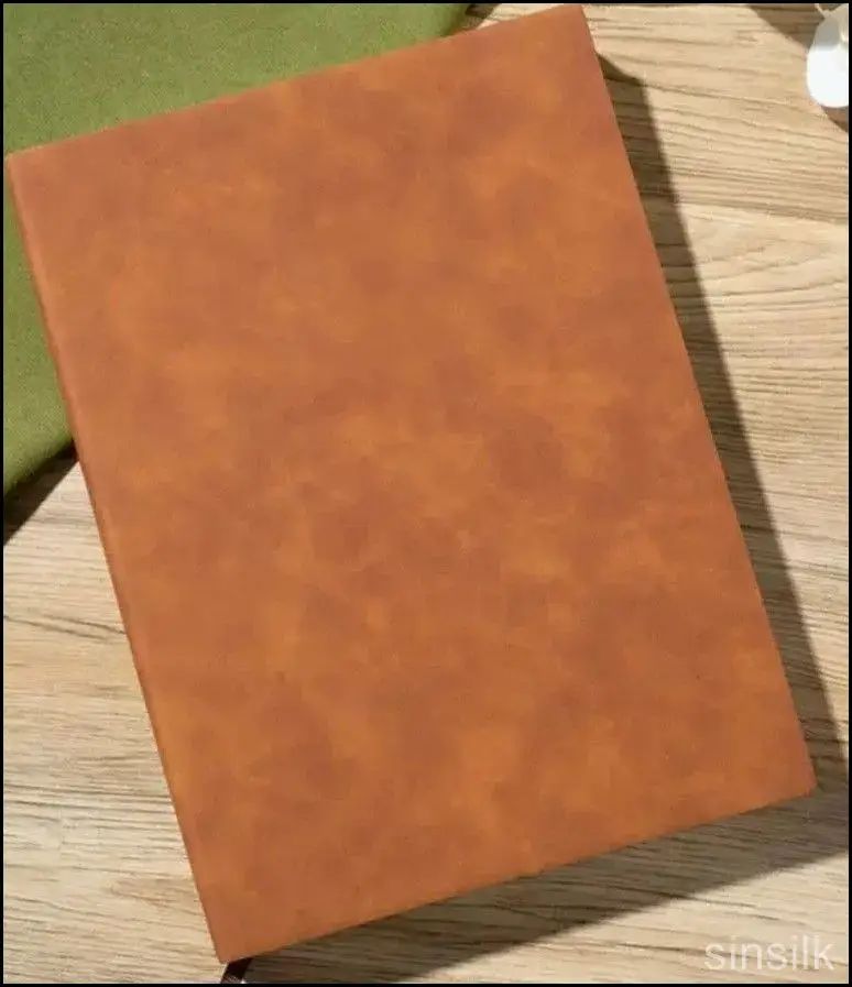 Notes Блокнот A5+, листов: 120