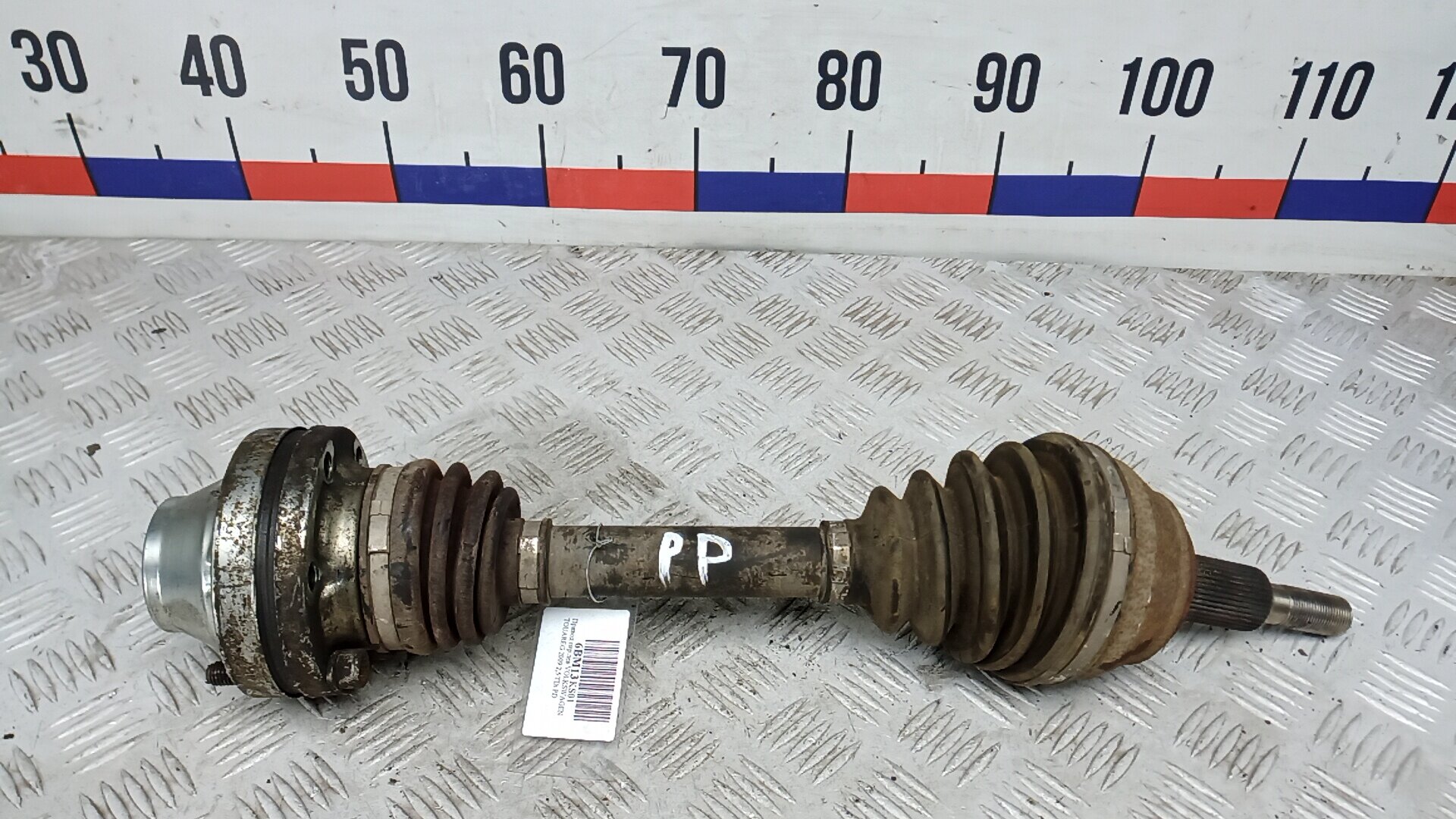 Привод передний правый VOLKSWAGEN TOUAREG 7L