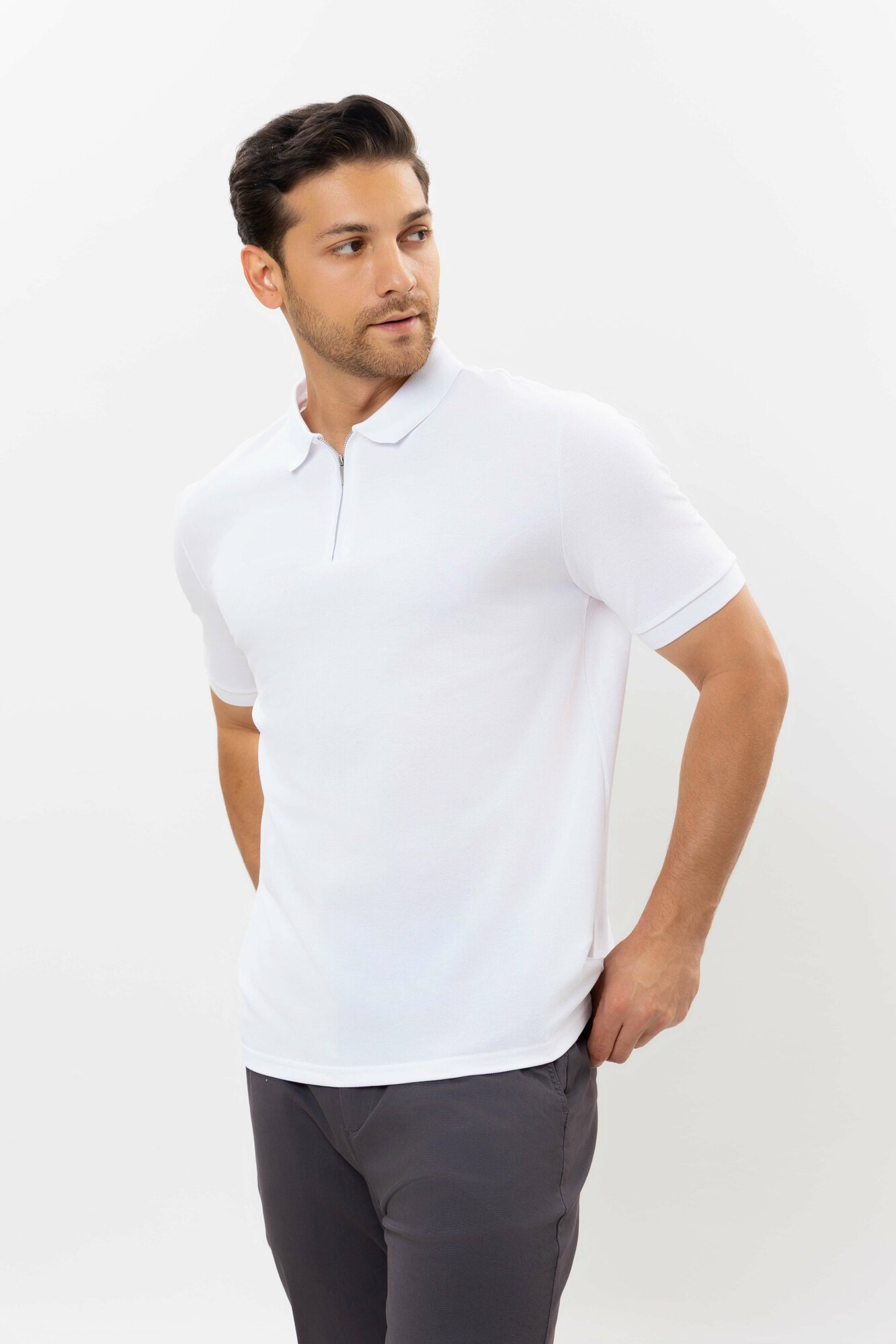 Поло спортивное