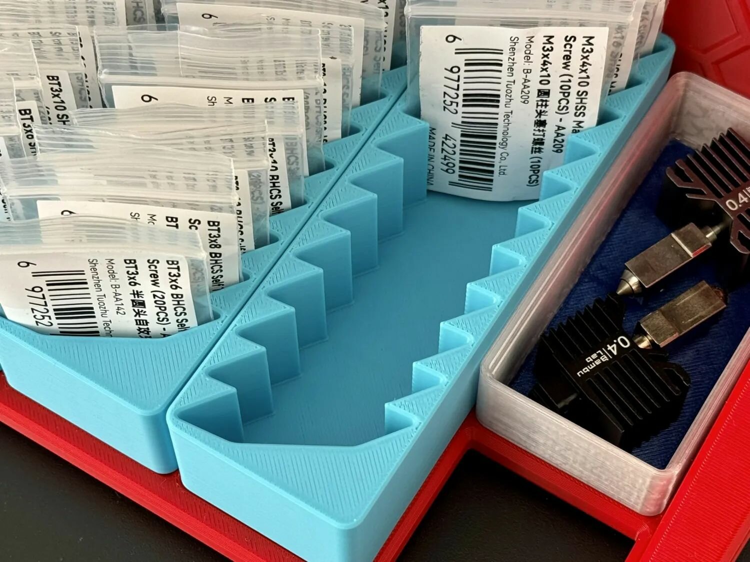 Органайзер для крепежа Maker's Supply настенный для хранения деталей