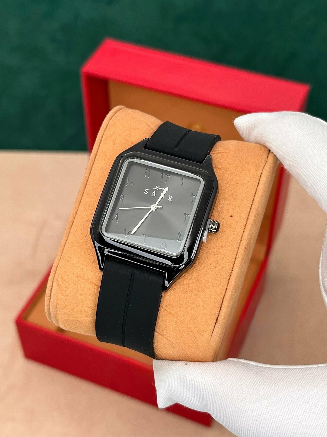 Наручные часы