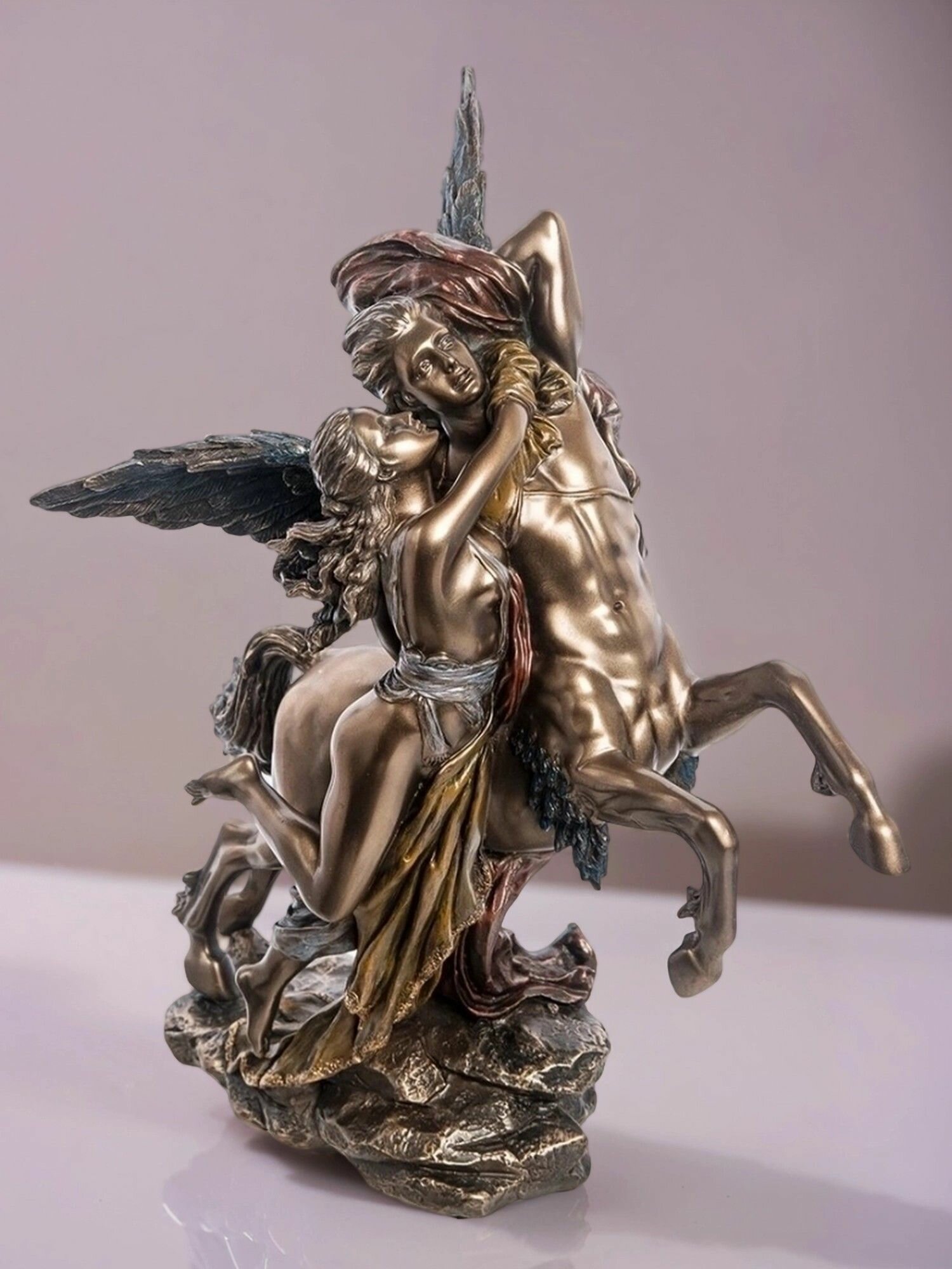 Статуэтка Кентавр, размер 27*17*28см, цвет бронзовый, материал полистоун — фото 1