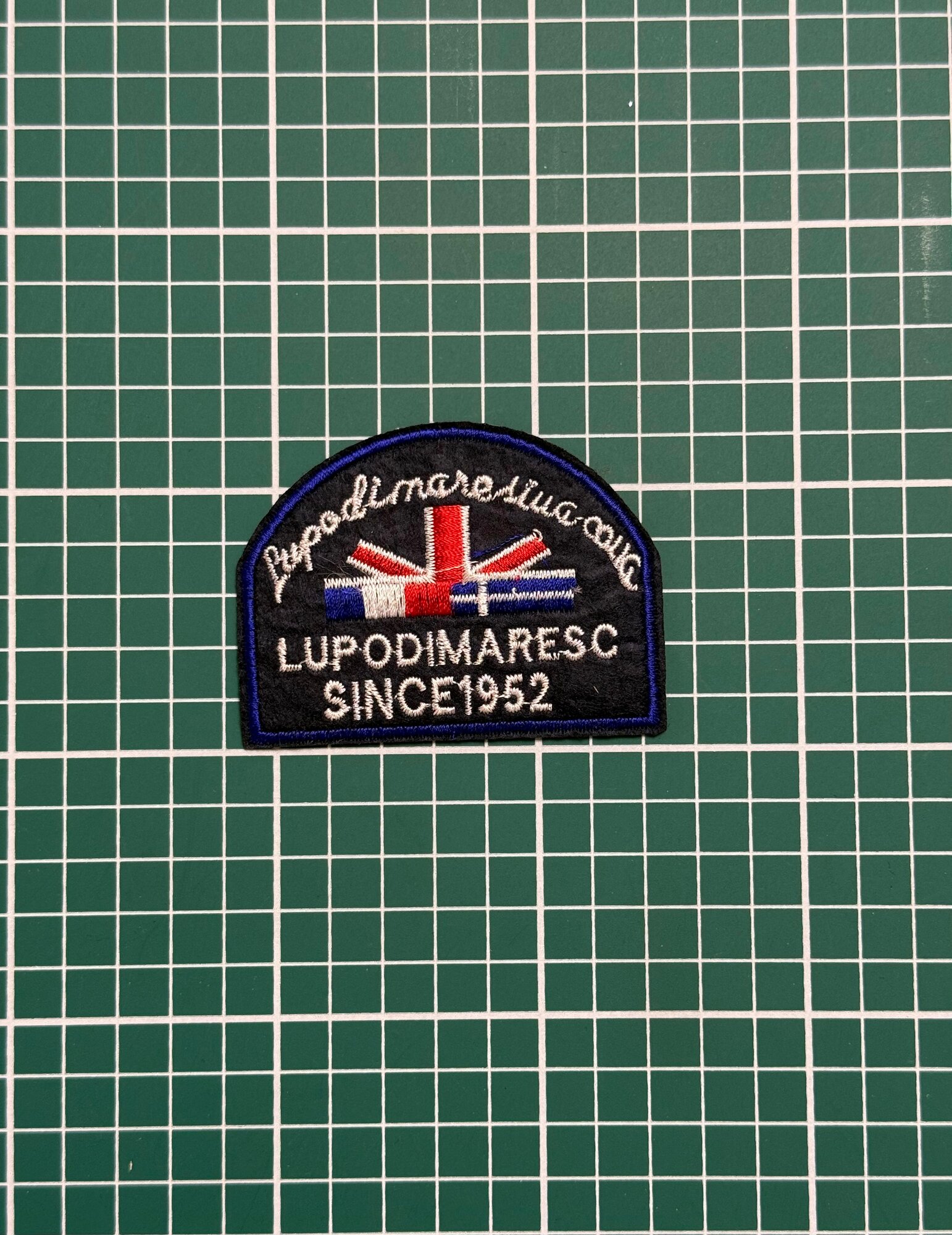 Термоаппликация для одежды , Эмблема , 8/6 см, 1 шт.