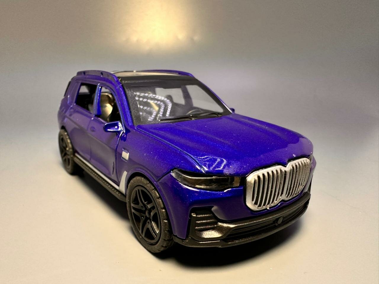 Машинка металлическая коллекционная 1:36 "BMW X7" синий металлик, инерционный