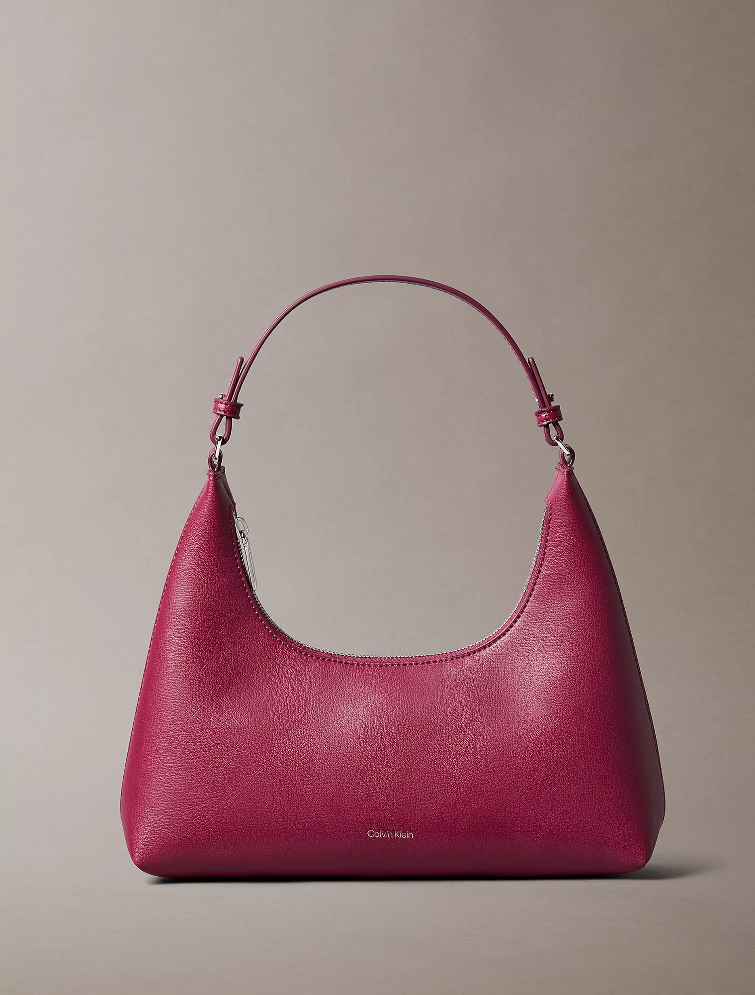 Сумка хобо CALVIN KLEIN 