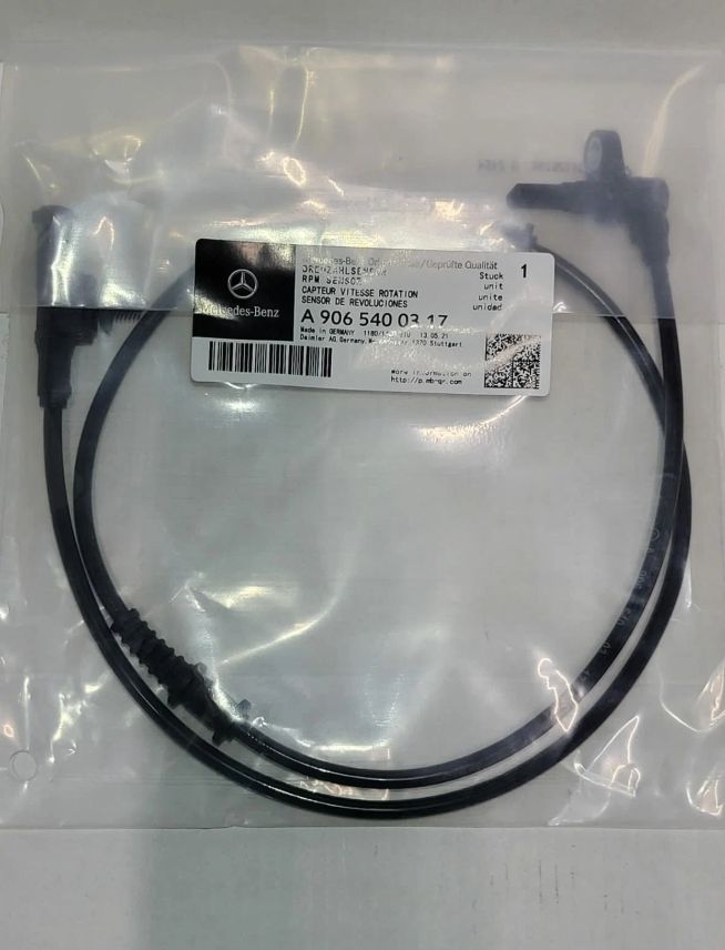 Датчик ABS передний Mercedes-Benz A9065400317