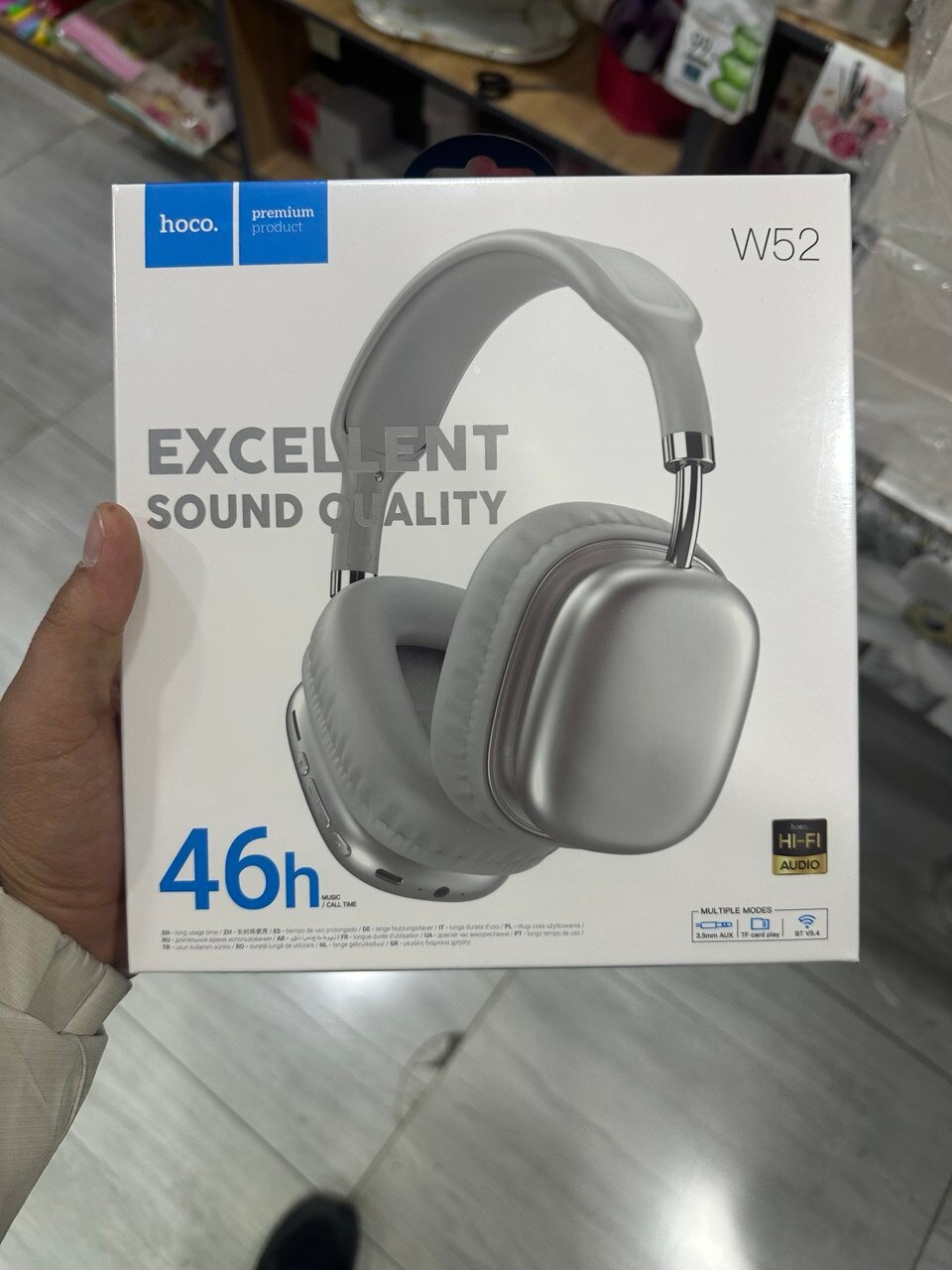 Hoco W52 — Беспроводные полноразмерные наушники с мощным басом и 46-часовой автономностью