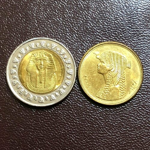Монеты Египет 1 Фунт, 50 пиастров. Сфинкс Клеопатра # 6-5 набор из 2 х монет египет 1 фунт и 50 пиастров 2021 год сельское хозяйство unc