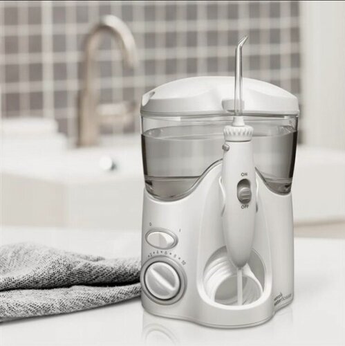 Изображение товара Ирригатор WaterPik WP-100 EU Ultra, белый, 10 режимов, 7 насадок