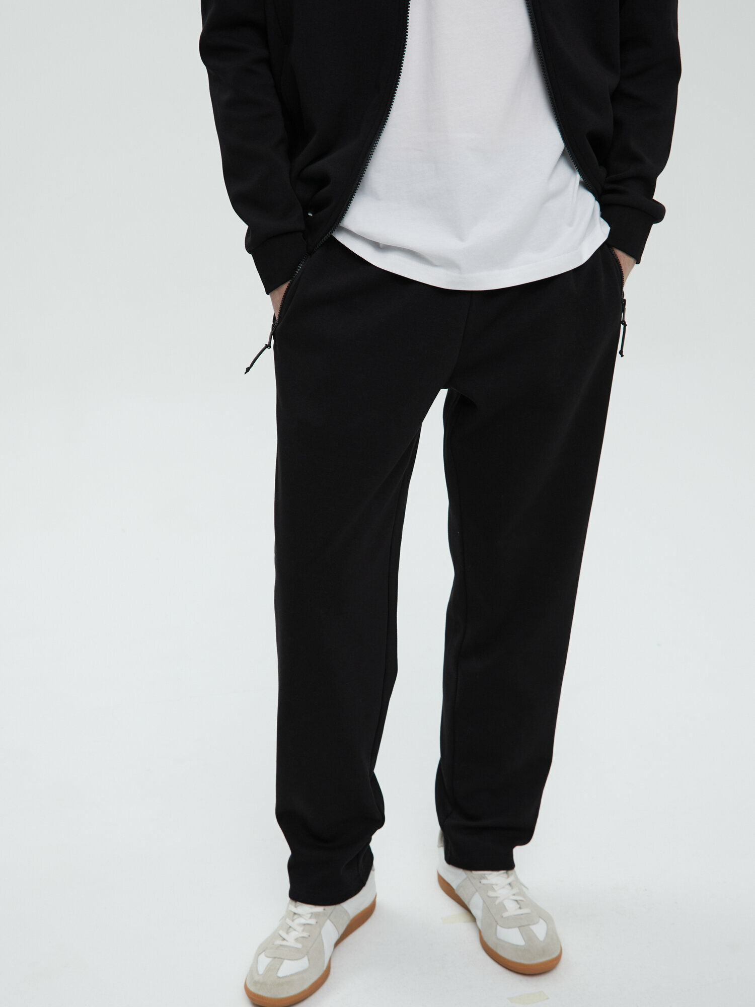 Брюки джоггеры FINN FLARE размер XL(182-108-98) черный