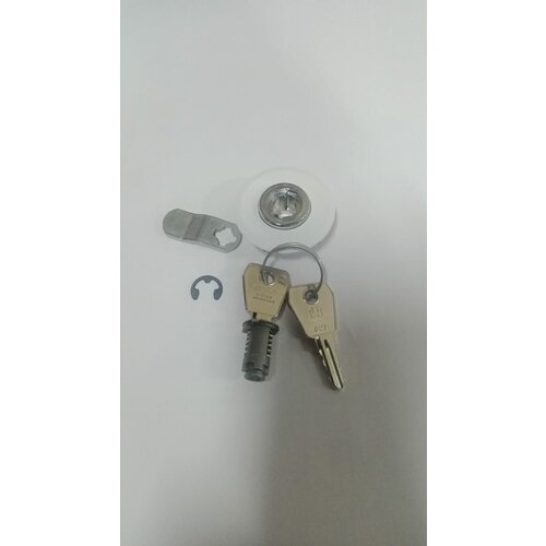 ABB Замок с двумя ключами для шкафов типа UK 500