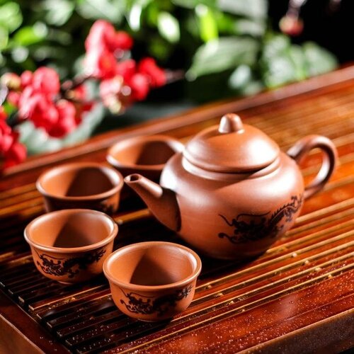 Набор для чайной церемонии керамический «Дракон», 5 предметов: 4 пиалы 25 мл, чайник 200 мл