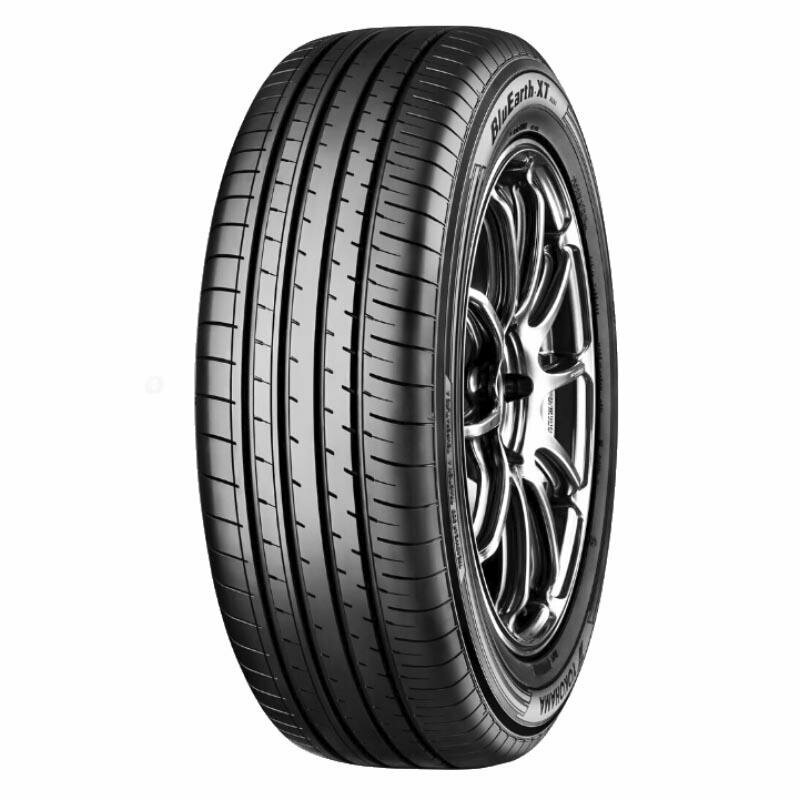 Yokohama BluEarth-XT AE61 225/55 R18 98V летняя