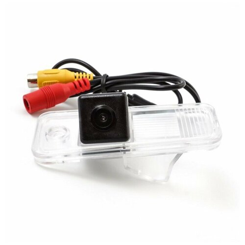 Камера заднего вида Хендай Крета - 180 градусов Hyundai Creta - 2016-2021 2950₽