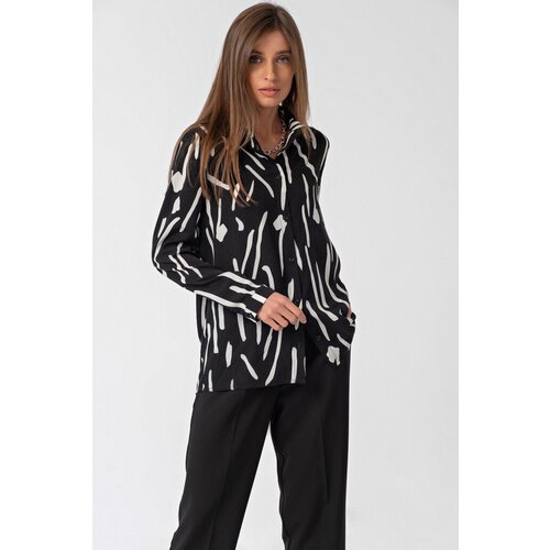 фото Рубашка женская fly креп принт на черном 46р.