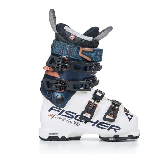 фото Ботинки для горных лыж fischer