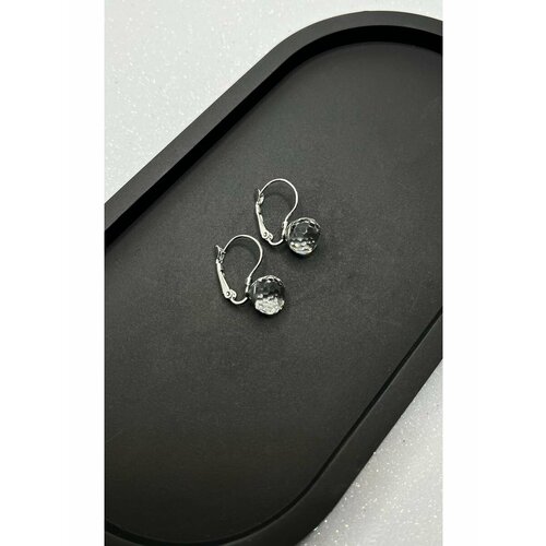 Серьги , серый