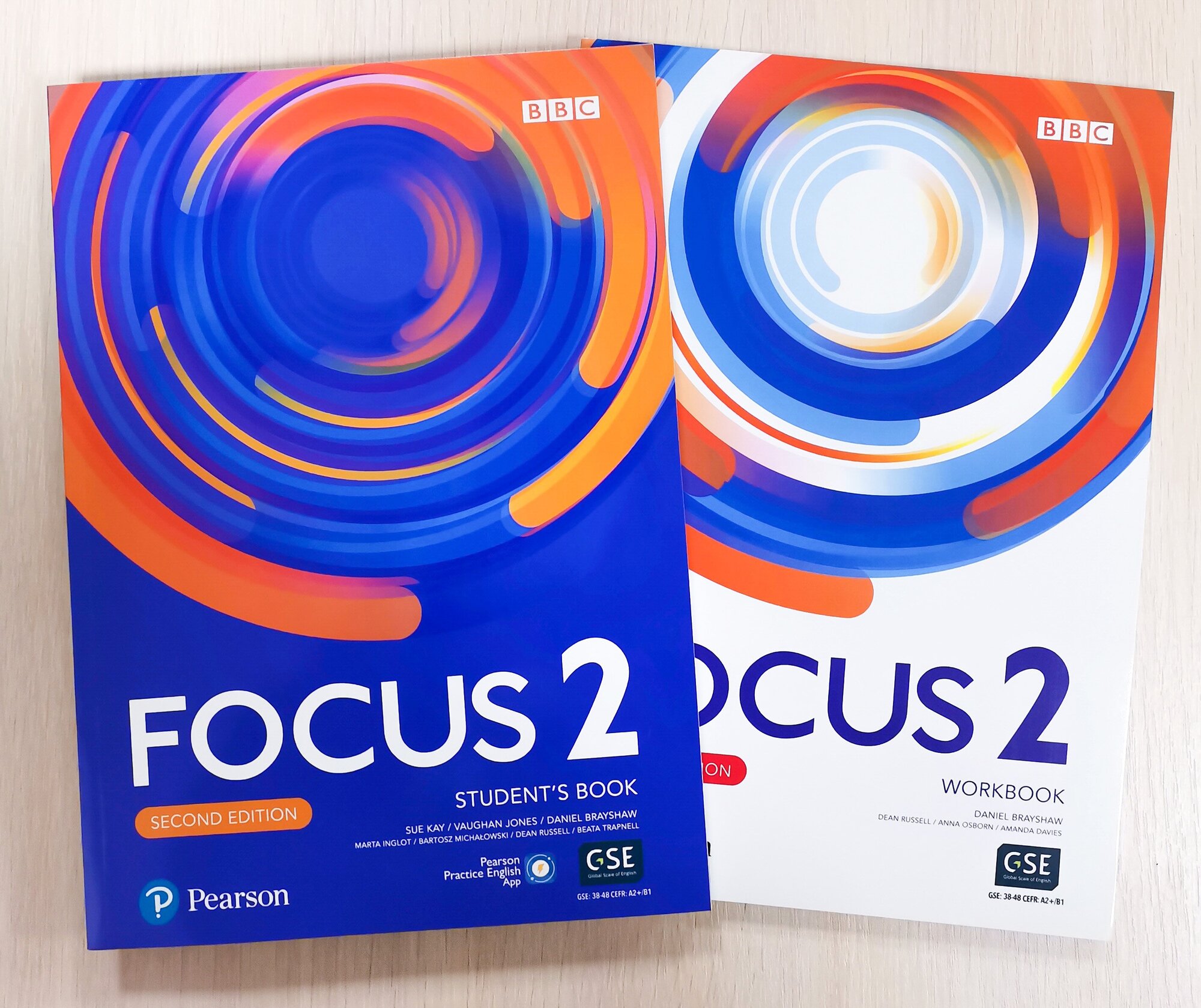 Focus 2 Student's Book + Workbook + CD