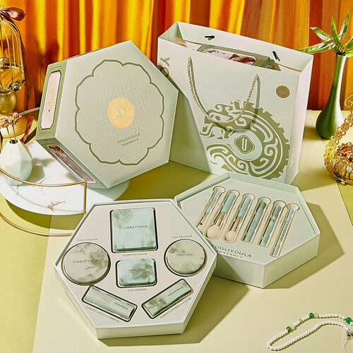 Изображение товара Набор косметики "Древняя рифма", 12 предметов